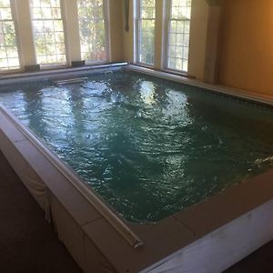 Vila Indoor Pool Fish 7 Free Boats June Reg 699 Sale599 Bluford Exterior photo