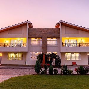 Vila Golden View Manor Naivasha Exterior photo