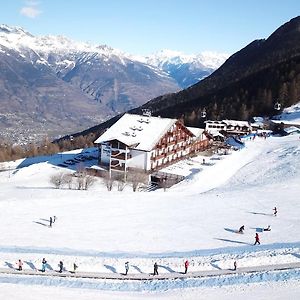 Hotel Etoile De Neige Pila  Exterior photo