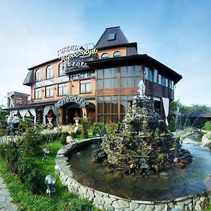 Hotel Gagra Georgian House Kyjev Exterior photo