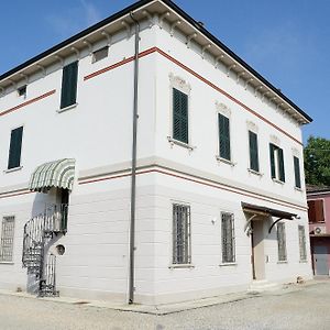 Hotel Corte Fitti Suzzara Exterior photo