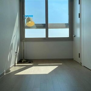 Apartmán 오션뷰가 보이는 편안한 휴식공간 Ansan Exterior photo