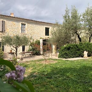 Bed and Breakfast Le Coing Des Vignes Mauressargues Exterior photo