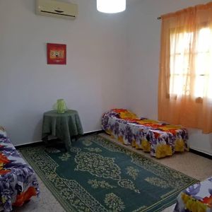 Apartmán Location Vacance Drissou Aguemoun Taida Exterior photo