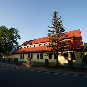 Hotel Penzion Pocatky Seč Exterior photo