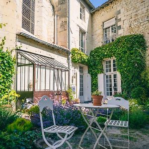 Hotel Le Prieure Sainte Croix Loudun Exterior photo