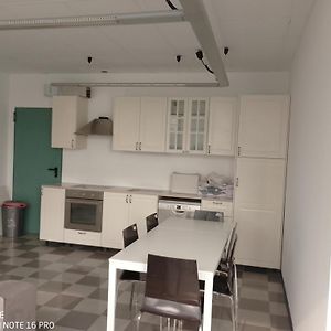 Appartamento Per 6 Lavoratori Villa Osti Exterior photo