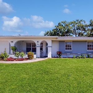 Vila Coastal Pool Paradise Palm Bay Exterior photo