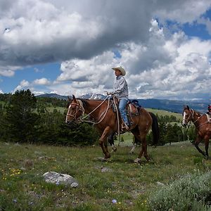 Vila Blackwater Creek Ranch Wapiti Exterior photo