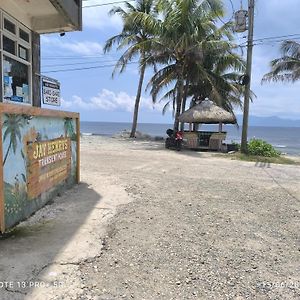 Ocean View Room Jay Henry'S Transient House Pagudpud Exterior photo