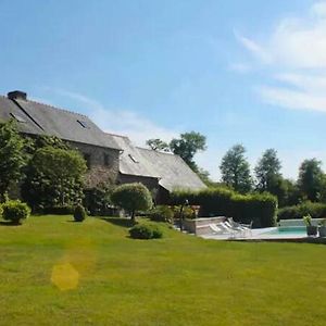 Vila Magnifique Domaine Du Val Ory Avec Piscine Iffendic Exterior photo