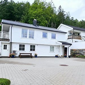 Apartmán Gjestehus I Tveit Kristiansand Exterior photo