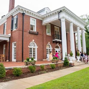 Vila Truitt Vanderbilt Club La Grange Exterior photo