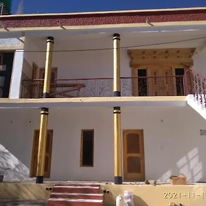 Kunsal Yourdum Homestay Ladakh By Lexstays Léh Exterior photo