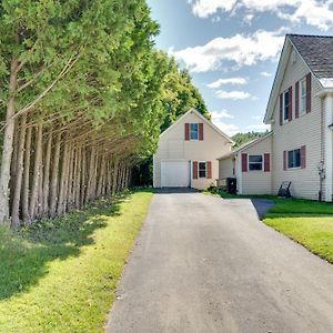 Vila Cozy New Hampshire Retreat With Fire Pit And Porch! Colebrook Exterior photo