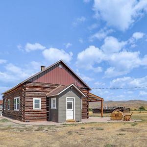 Vila Mountain-View Log Cabin In Wyoming Wilderness Encampment Exterior photo