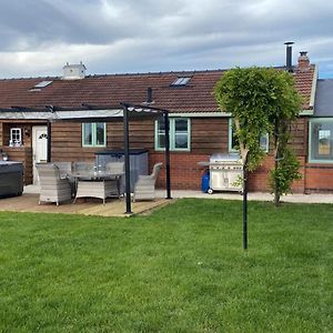 Vila Rose Barn Hot Tub Holidays In The Cotswolds Badsey Exterior photo