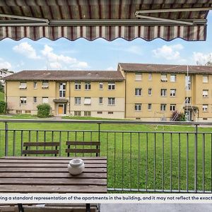 Urban Living Redefined: Apartment In Oerlikon Curych Exterior photo