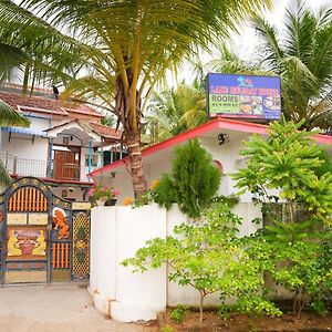 Hotel Lake Holiday House Batticaloa Exterior photo