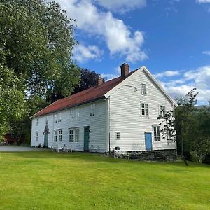 Vila Skrivergaarden - Ei Historisk Perle Lokja Exterior photo