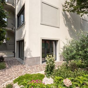 Hotel Palazzo Mazzini Cornaredo Exterior photo