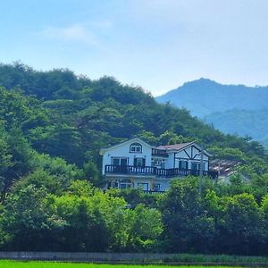 Samcheok Rose Valley Pension Exterior photo