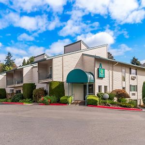 Quality Inn & Suites Vancouver - Hazel Dell Exterior photo