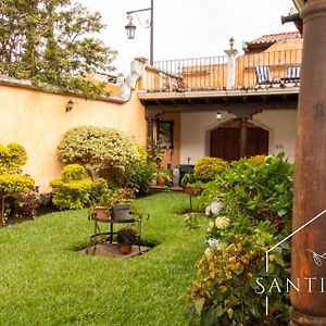 Condominio Exclusivo Y Colonial Jacuzzi Privado Antigua Exterior photo