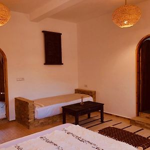 Bed and Breakfast Kasbah Isfoula And Spa Ait Benhaddou Room photo