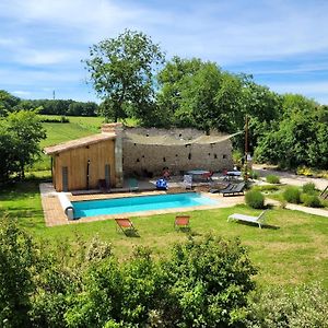 Vila Gite Campagne Famille 15 Pers Piscine Chauffee Jeux Enfants Petanque Saint-Sauvy Exterior photo