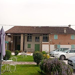 Bed and Breakfast Il Salice Ganaceto Exterior photo