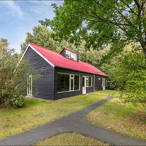 Adapted Holiday Home, Near The Zuidlaardermeer Zuidlaren Exterior photo