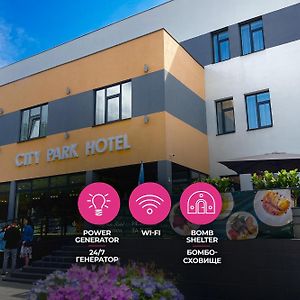 City Park Hotel By Chm Bila Cerkva Exterior photo