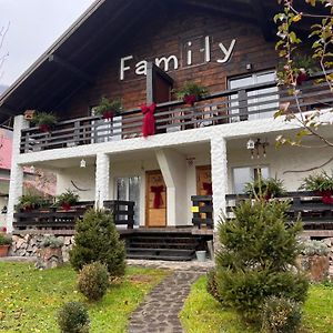 Vila Chalet "Family" Suskovo Exterior photo