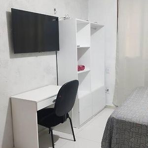 Apartmán Ap Estilo Studio Kitnet C Garagem E Cama Queen Top Belém Exterior photo