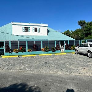 Apartmán Estate Monteview St John Exterior photo