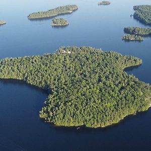 Family Cottage Sheep Island Delta Exterior photo