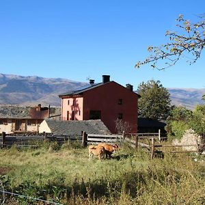 Apartmán Cal Barne, Acogedor Alojamiento Con Jardin En Das Exterior photo