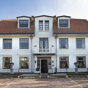 B & B Hotel The Baron Crown Den Helder Exterior photo