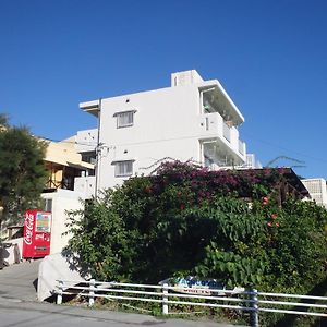 Apartmán Beach Comber Okinawa Room photo