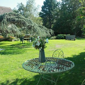 Bed and Breakfast Maison Prairie Bonheur Magny-les-Hameaux Exterior photo