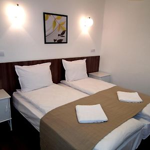 Hotel White House Veliko Tarnovo Room photo