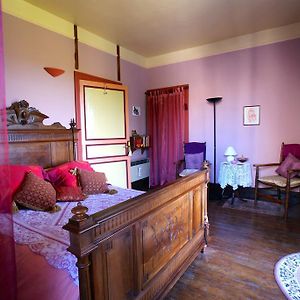 Bed and Breakfast Les Chimeres Puylaroque Room photo