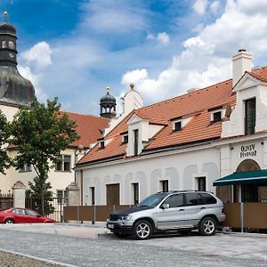 Hotel Olivův Pivovar Dolni Brezany Exterior photo