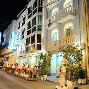 Hotel Hostal Can Marines Sant Carlos de la Ràpita Exterior photo