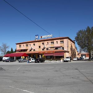 Hotel Hostal Los Manos Albentosa Exterior photo