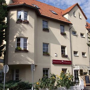 Hotel Pension & Cafe Am Kraehenberg Halle  Exterior photo