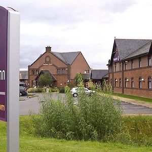 Premier Inn Inverness East Exterior photo