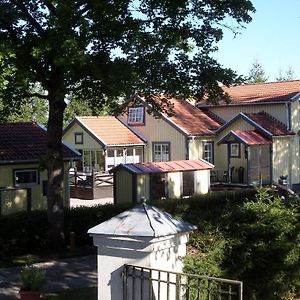 Bed and Breakfast Skogis Bed & Breakfast Katrineholm Exterior photo