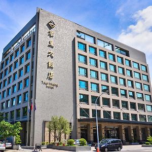 Tsun Huang Hotel Ťia-i Exterior photo
